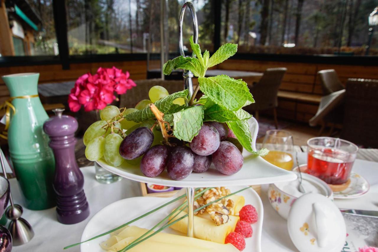 Waldruhe - Bett, Fruehstueck & Ein Laecheln Bed & Breakfast Bad Aussee Dış mekan fotoğraf