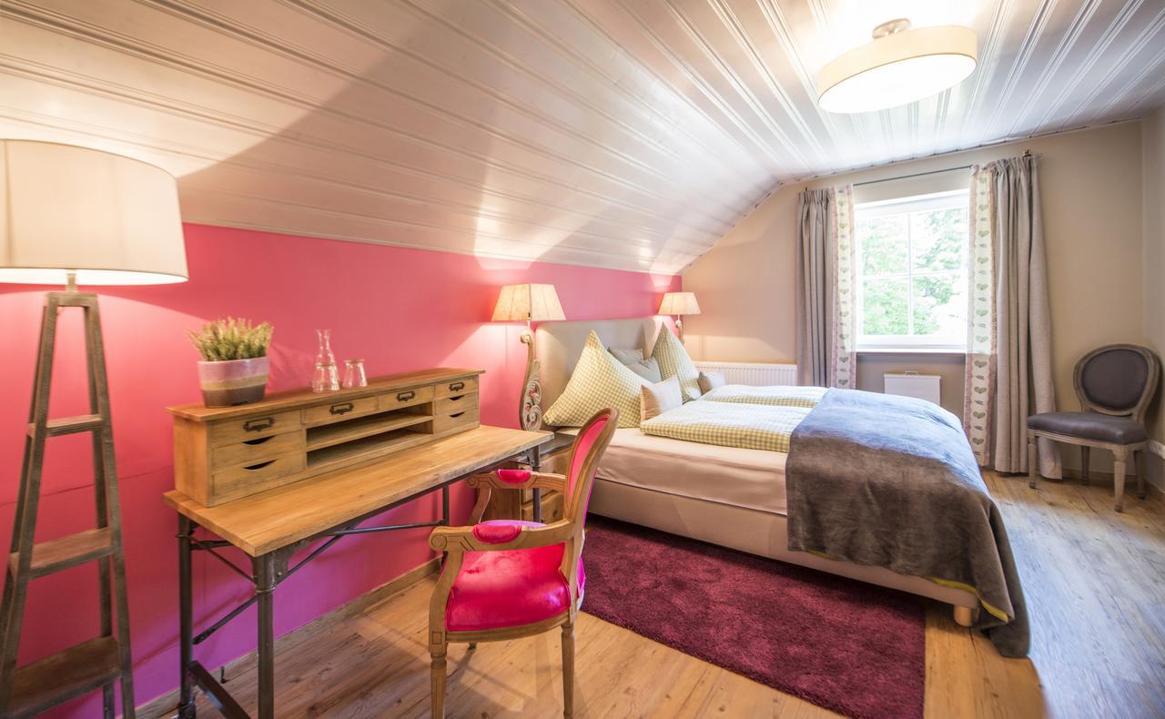 Waldruhe - Bett, Fruehstueck & Ein Laecheln Bed & Breakfast Bad Aussee Dış mekan fotoğraf
