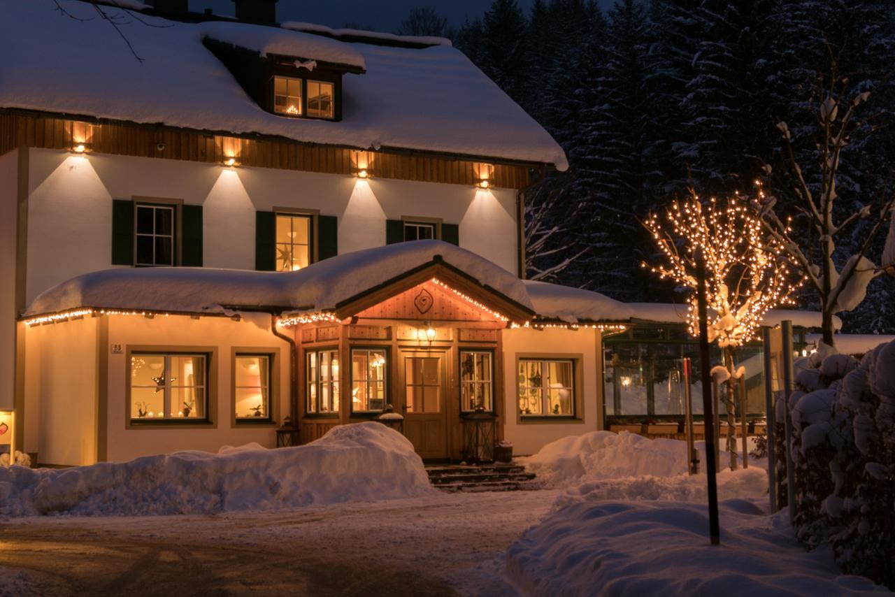 Waldruhe - Bett, Fruehstueck & Ein Laecheln Bed & Breakfast Bad Aussee Dış mekan fotoğraf